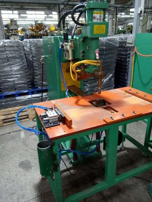 máquina de soldadura do enfileiramento do ponto da máquina de soldadura do ponto do braço de 600mm multi
