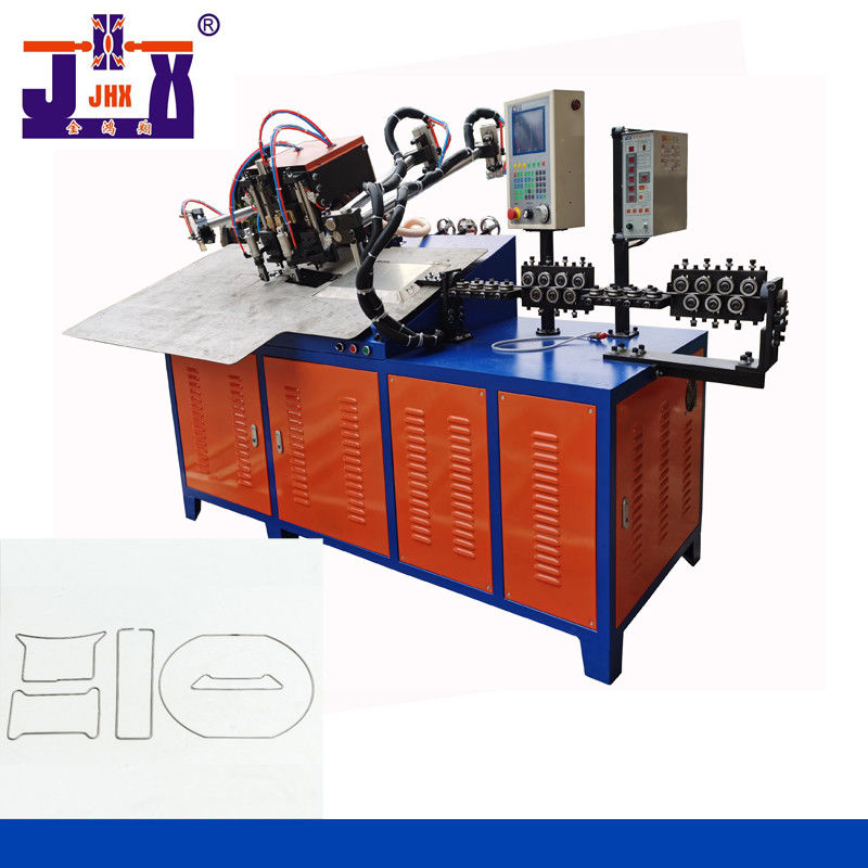 Formando a mola do CNC refrigerar de água da máquina de soldadura da extremidade do fio que forma a máquina toda em uma